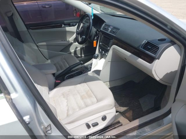 1VWCN7A37EC079976 Volkswagen Passat 2.0l Tdi Sel Premium
