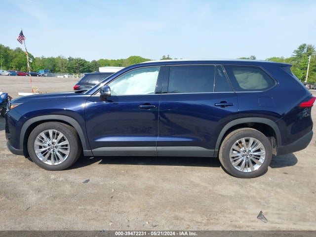 Toyota Grand Highlander Platinum 2024 5TDAAAB57RS007666 Image 15