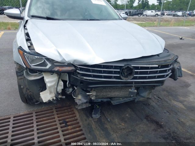 1VWAT7A31HC016860 Volkswagen Passat 1.8t S