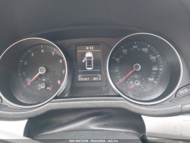 1VWAT7A31HC016860 Volkswagen Passat 1.8t S
