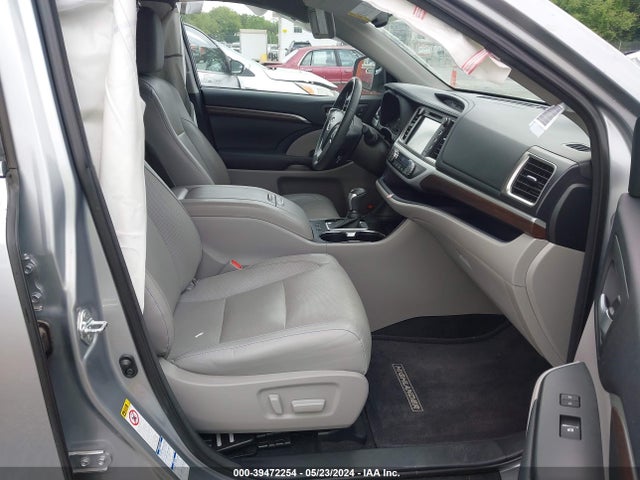 5TDDKRFH9ES066175 Toyota Highlander Limited V6