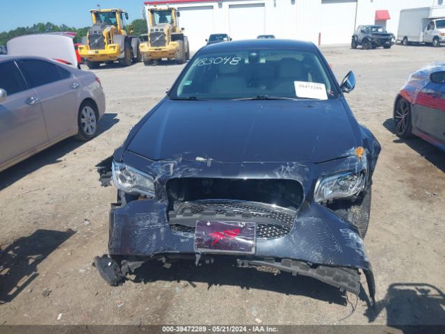 2C3CCAKGXJH170372 Chrysler 300 Limited Awd