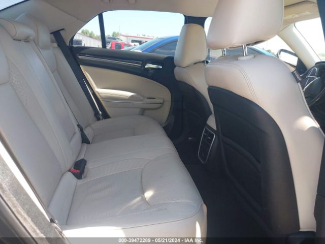 2C3CCAKGXJH170372 Chrysler 300 Limited Awd