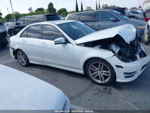 WDDGF4HB8ER314708 Mercedes-Benz C 250 Luxury/sport