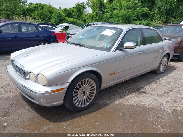 2005 JAGUAR XJ SAJWA82C75SG43524 Photo 1