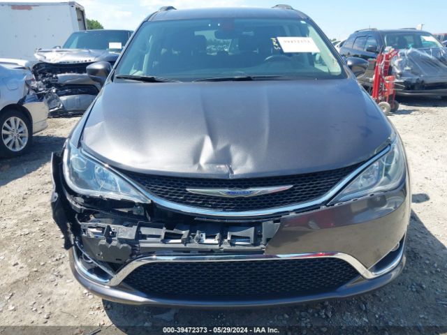 2C4RC1BG0JR279729 Chrysler Pacifica Touring L
