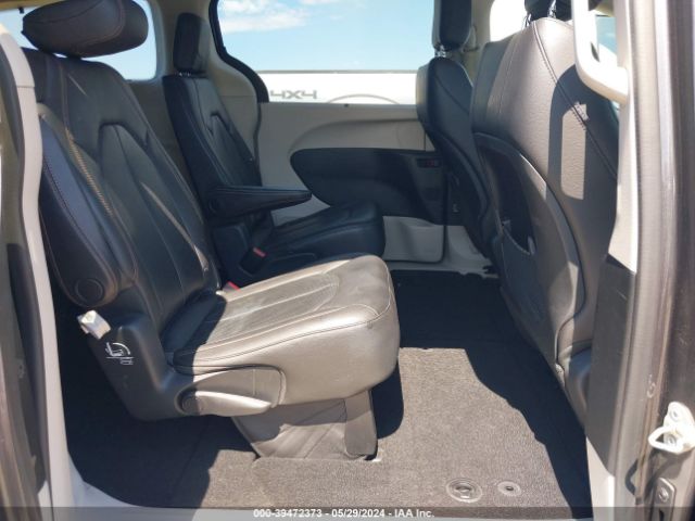 2C4RC1BG0JR279729 Chrysler Pacifica Touring L