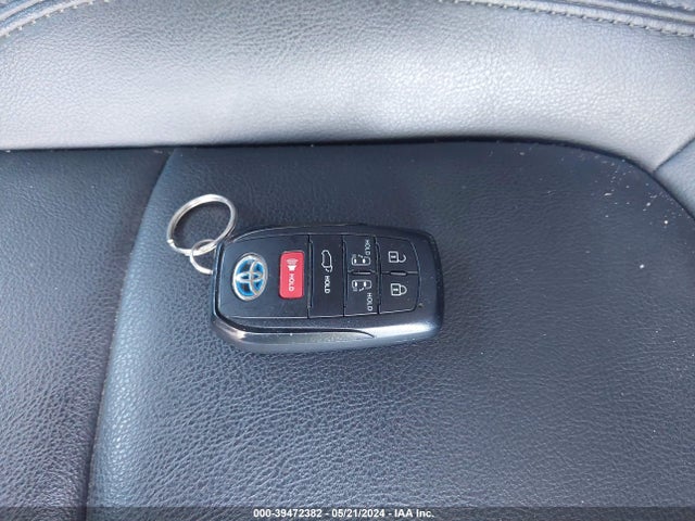 Toyota Sienna Xse 2021 5TDXRKEC1MS012308 Image 11