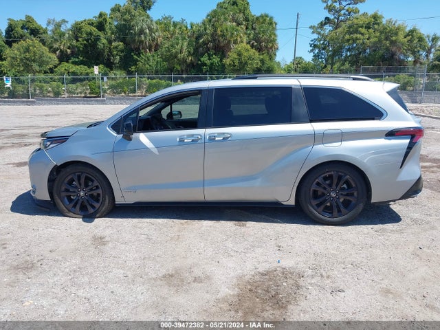 Toyota Sienna Xse 2021 5TDXRKEC1MS012308 Image 14