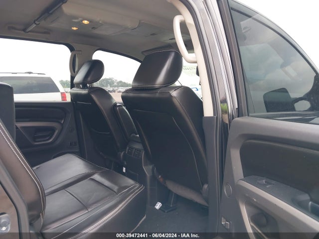 Nissan Titan Pro-4x 2015 1N6BA0EC8FN506581 Image 8