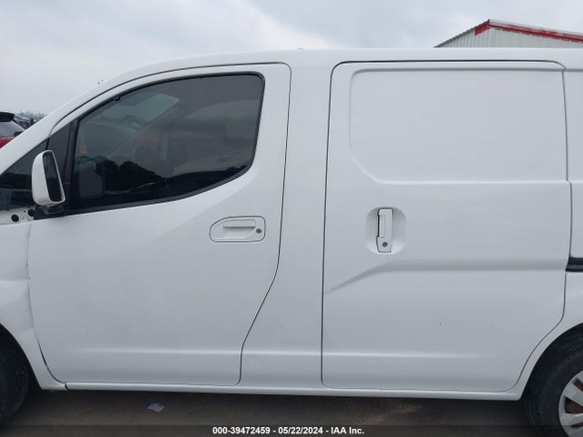 39472459 :رقم المزاد ، 3N6CM0KN5DK692486 vin ، 2013 Nissan Nv200 Sv مزاد بيع