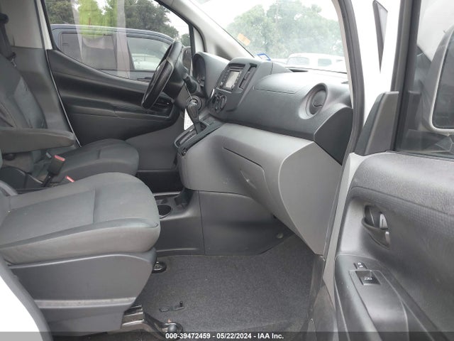39472459 :رقم المزاد ، 3N6CM0KN5DK692486 vin ، 2013 Nissan Nv200 Sv مزاد بيع