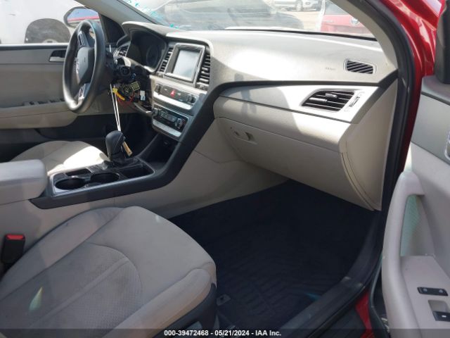 5NPE24AF8KH729122 Hyundai SONATA SE
