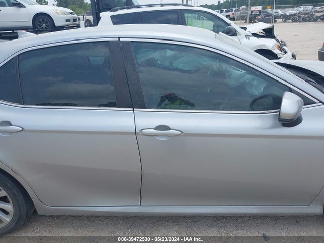 Toyota CAMRY LE 2022 4T1C11AKXNU629633 Image 13