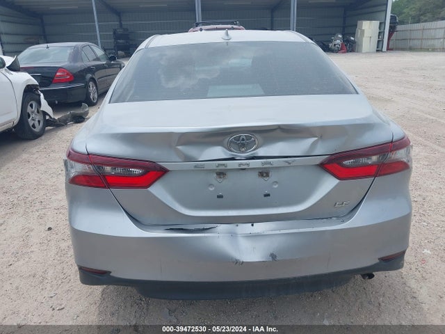 Toyota CAMRY LE 2022 4T1C11AKXNU629633 Image 16