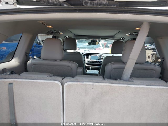 Toyota Highlander Limited Platinum 2018 5TDYZRFH7JS278029 Image 18