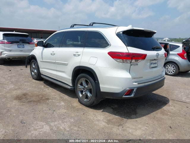 Toyota Highlander Limited Platinum 2018 5TDYZRFH7JS278029 Image 3