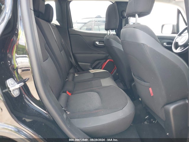 ZACCJBCB8JPH59252 Jeep Renegade Trailhawk 4x4