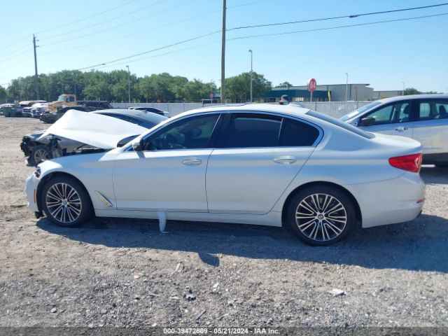 WBAJE5C53JWA92651 BMW 540I