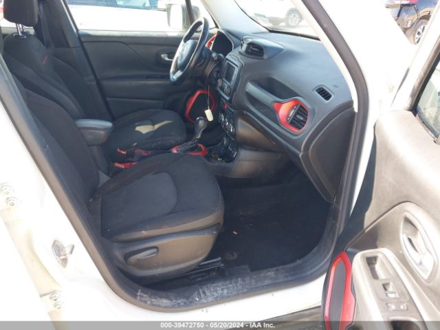 ZACCJBCT9FPB18675 Jeep Renegade Trailhawk