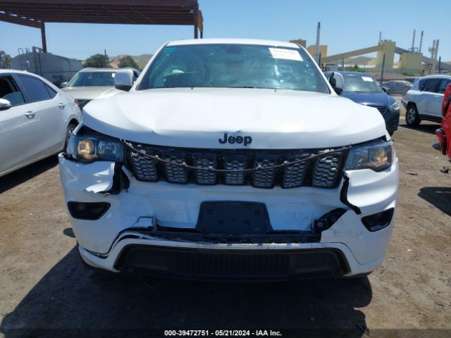 1C4RJEAGXJC430597 Jeep Grand Cherokee Altitude 4x2