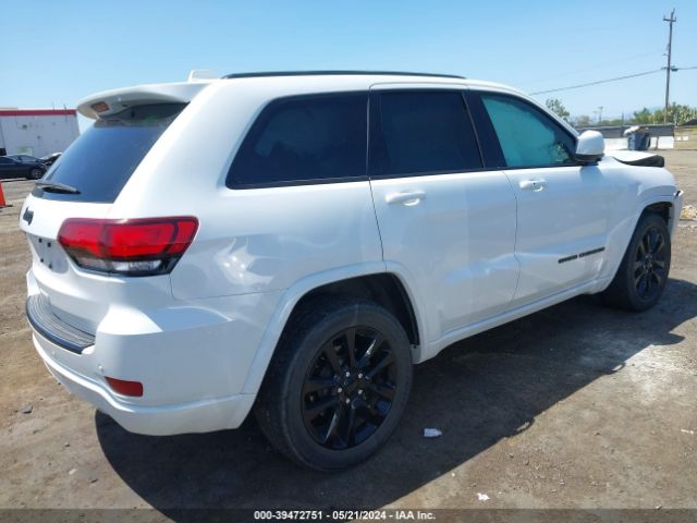 1C4RJEAGXJC430597 Jeep Grand Cherokee Altitude 4x2