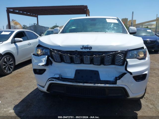1C4RJEAGXJC430597 Jeep Grand Cherokee Altitude 4x2