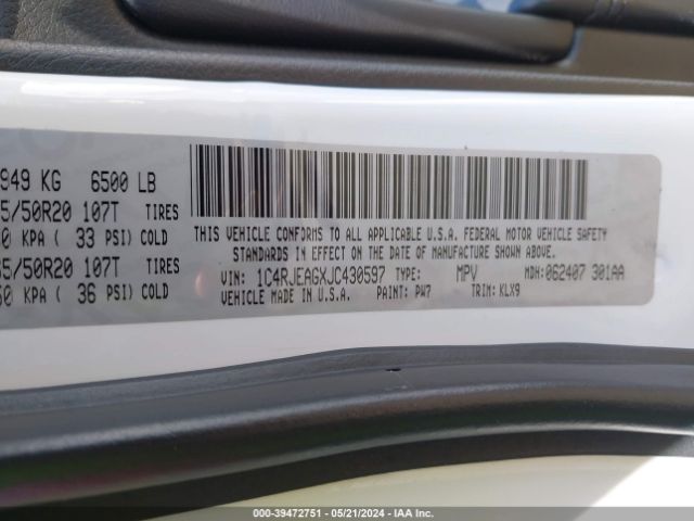 1C4RJEAGXJC430597 Jeep Grand Cherokee Altitude 4x2