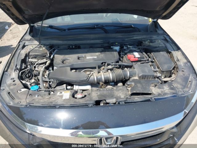 1HGCV2F95JA013338 Honda Accord Touring 2.0t