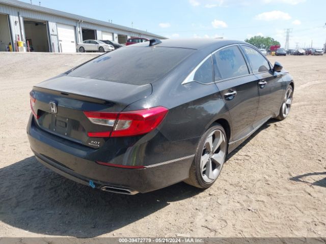 1HGCV2F95JA013338 Honda Accord Touring 2.0t