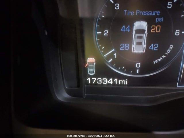 1GYS4JKJ8FR255146 Cadillac Escalade Esv Premium