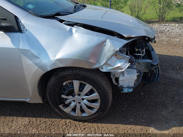 Toyota COROLLA LE 2016 5YFBURHE2GP459306 Image 13