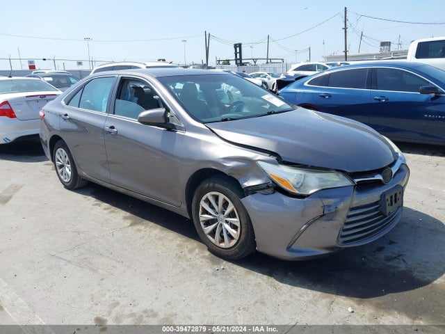 Toyota CAMRY LE 2017 4T1BF1FKXHU803114 Image 1