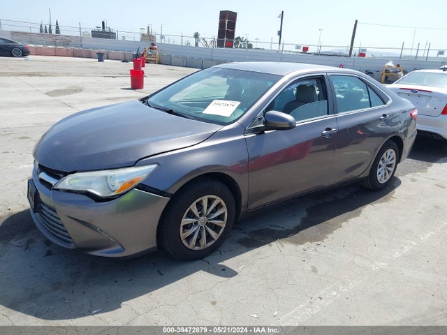 Toyota CAMRY LE 2017 4T1BF1FKXHU803114 Image 2