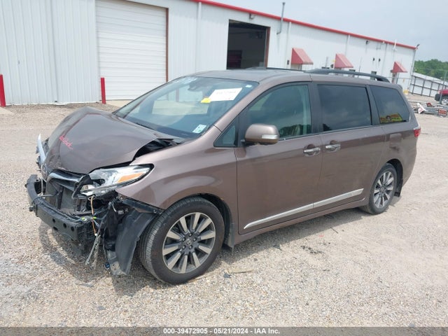 Toyota Sienna Limited Premium 2020 5TDYZ3DC0LS083025 Image 2