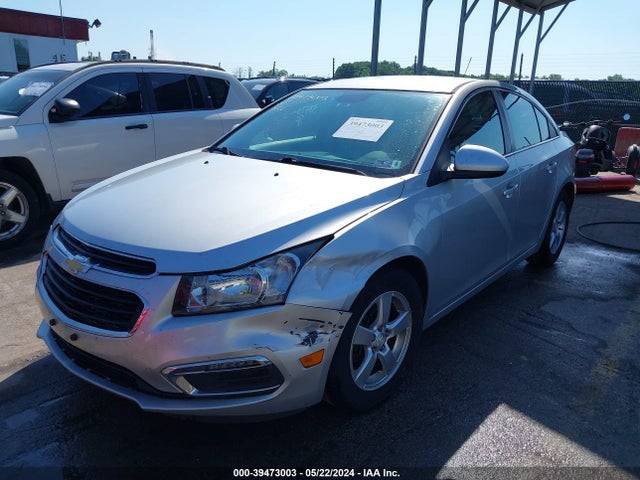 Chevrolet Cruze 1lt Auto 2015 1G1PC5SB8F7297609 Image 2