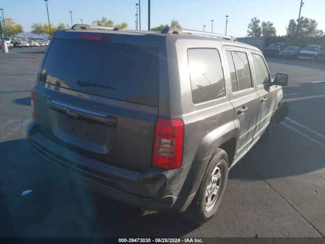 1C4NJPBA6GD514407 Jeep Patriot Sport