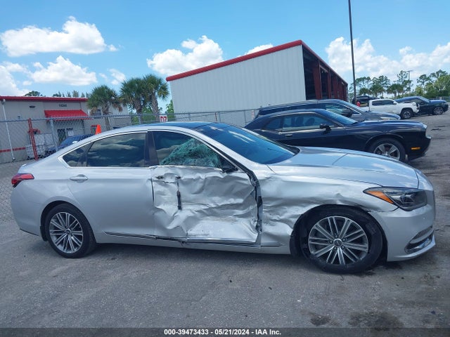 Genesis G80 3.8 2018 KMHGN4JE2JU224491 Image 14