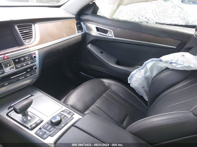 Genesis G80 3.8 2018 KMHGN4JE2JU224491 Image 5