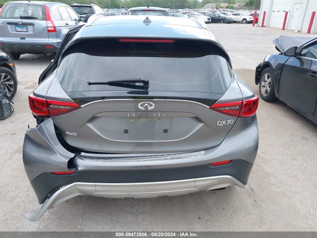 Infiniti Qx30 Essential 2018 SJKCH5CR0JA006161 Image 15