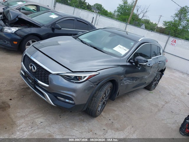 Infiniti Qx30 Essential 2018 SJKCH5CR0JA006161 Image 2