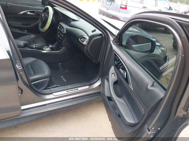 Infiniti Qx30 Essential 2018 SJKCH5CR0JA006161 Image 5