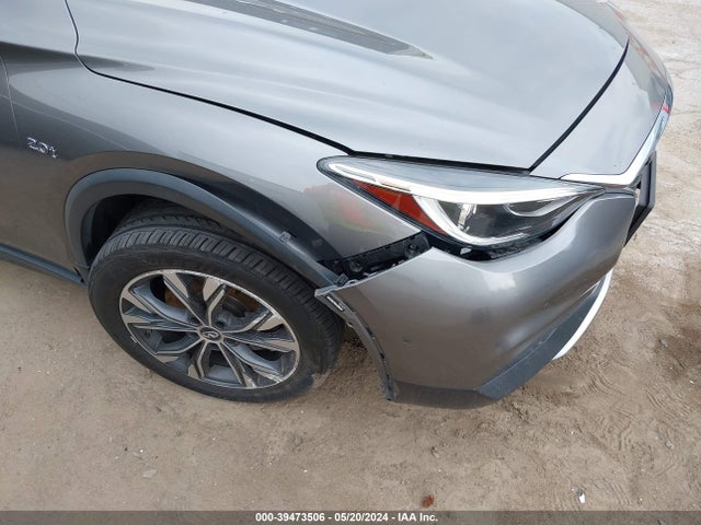 Infiniti Qx30 Essential 2018 SJKCH5CR0JA006161 Image 6