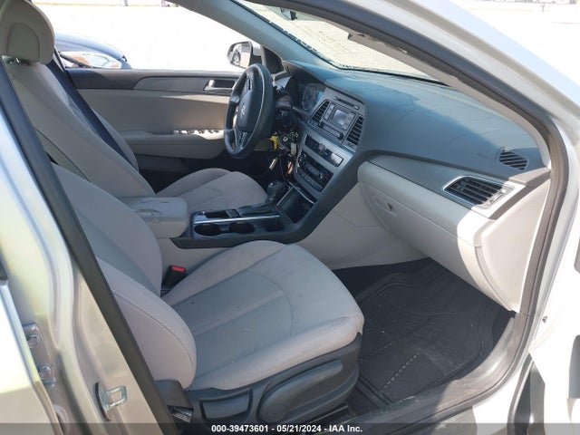 Hyundai SONATA SE 2015 5NPE24AF5FH119331 Image 5