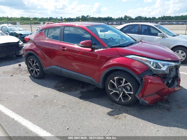 Toyota C-HR XLE 2018 NMTKHMBX2JR038846 Image 13