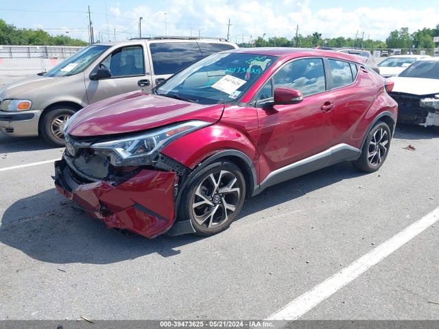 Toyota C-HR XLE 2018 NMTKHMBX2JR038846 Image 2