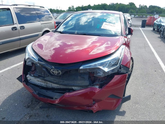 Toyota C-HR XLE 2018 NMTKHMBX2JR038846 Image 6