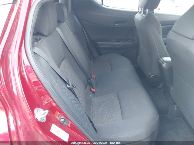 Toyota C-HR XLE 2018 NMTKHMBX2JR038846 Image 8