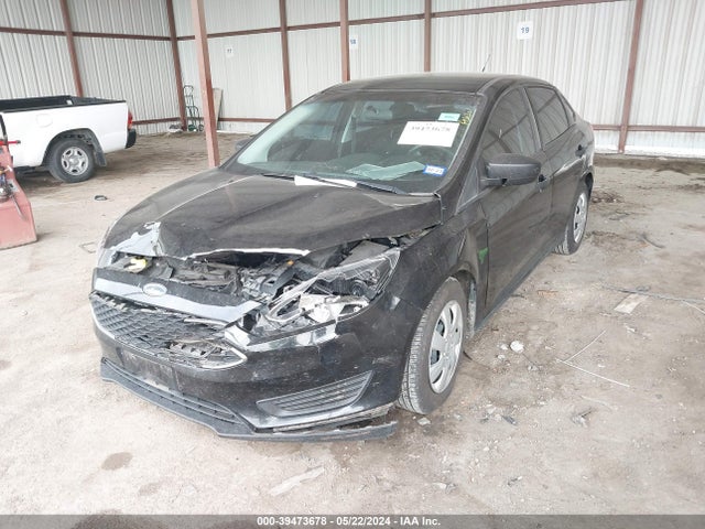 Ford FOCUS S 2018 1FADP3E21JL246473 Image 2