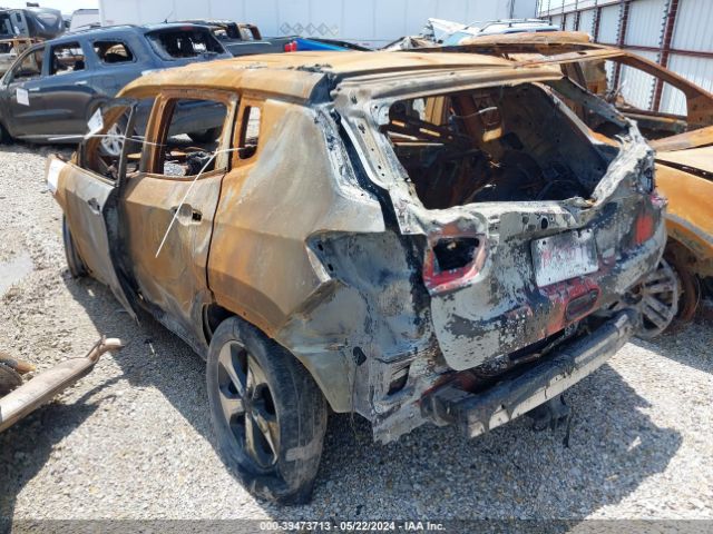 3C4NJCBB6JT204177 Jeep Compass Latitude Fwd